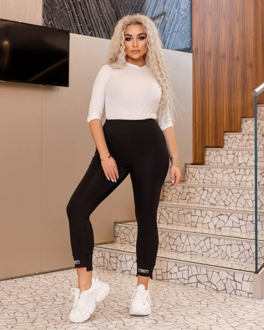 Женские Стильные Лосины Батал 
Женские Стильные Лосины Батал