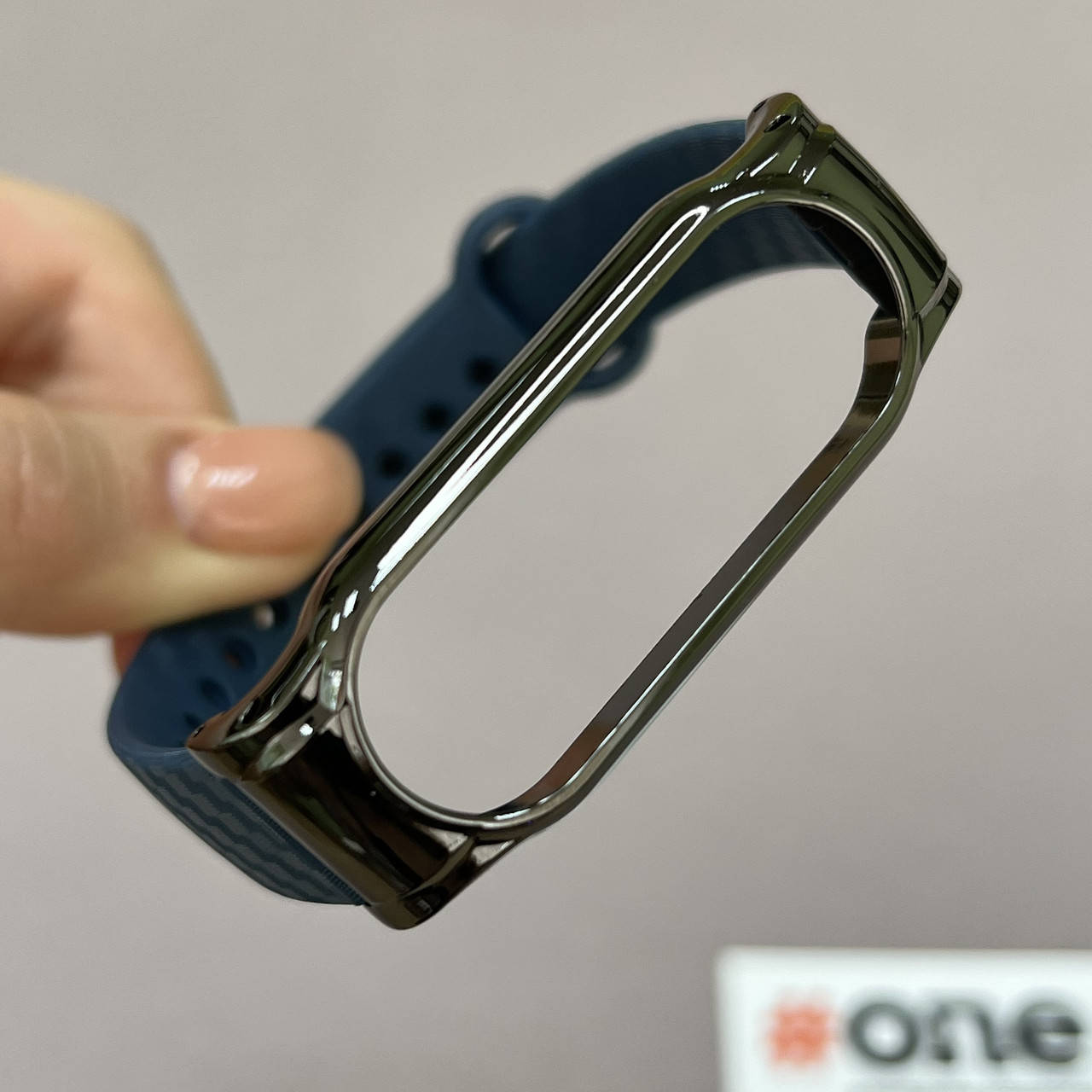 Ремешок для Xiaomi Mi Band 6 металлический с карбоновым ремешком на браслет сяоми ми бенд 6 темно-синий E4N
Ремешок для Xiaomi Mi Band 6 металлический с карбоновым ремешком на браслет сяоми ми бенд 6 темно-синий E4N
