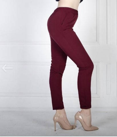 Женские легкие летние брюки размеры от 50 до 56, Красный
Женские легкие летние брюки размеры от 50 до 56, Красный