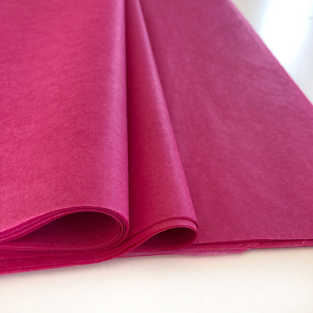 Папір тішью ФУКСІЯ (50х75 см)
Папір тішью ФУКСІЯ (50х75 см)