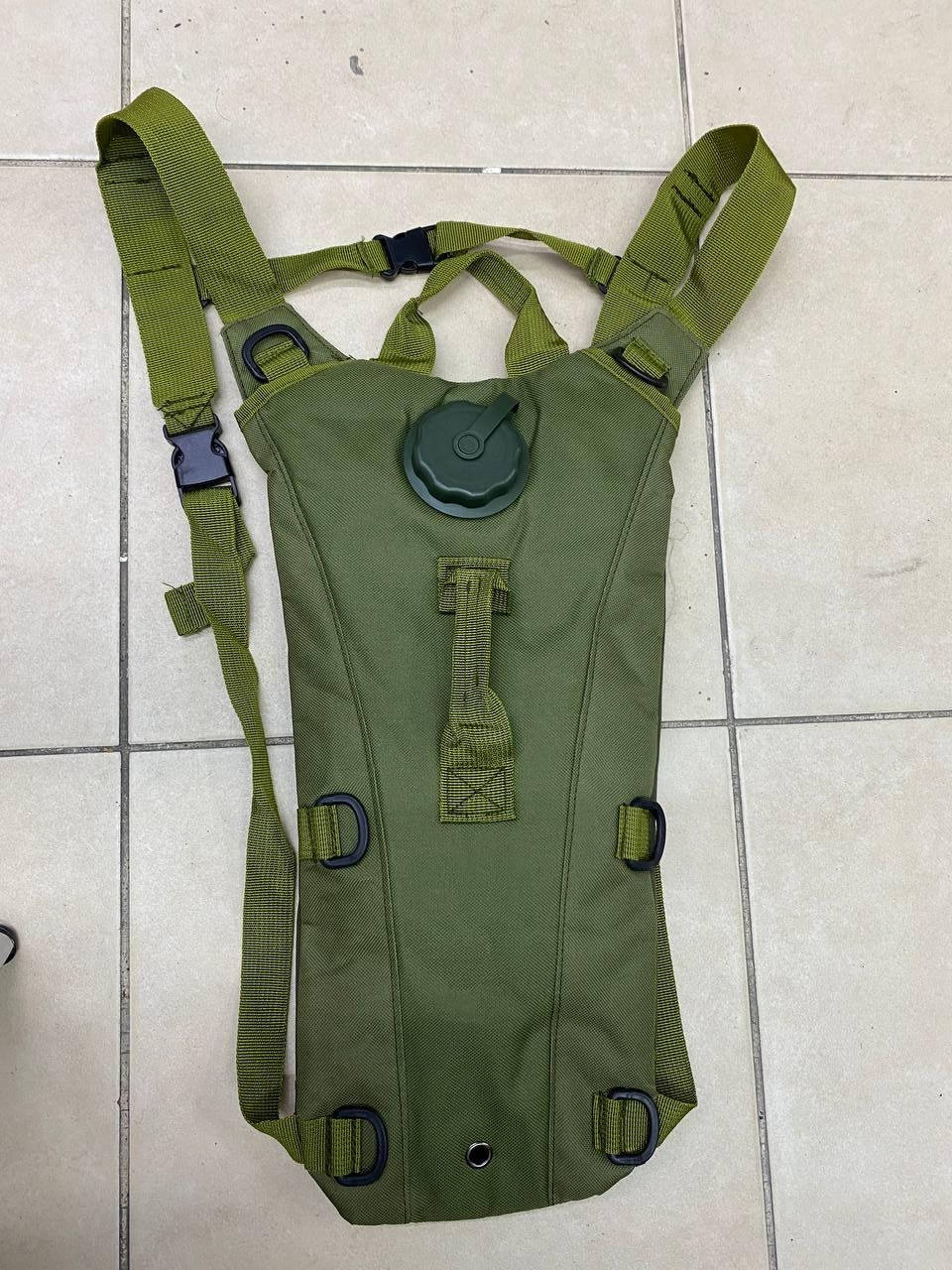 Тактический военный гидратор армейский олива 2,5л, Питьевая система Camelbak, рюкзак мешок для воды NA, Оливковый
Тактический военный гидратор армейский олива 2,5л, Питьевая система Camelbak, рюкзак мешок для воды NA, Оливковый