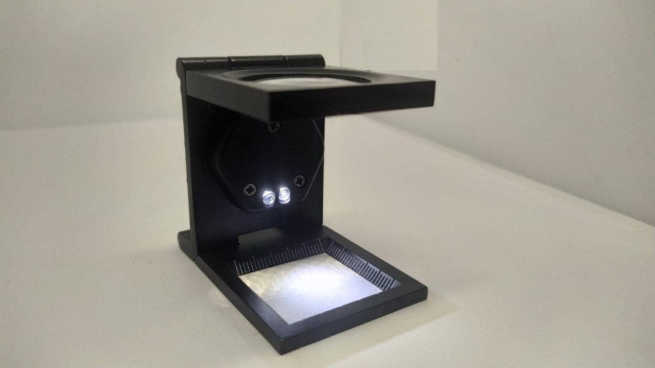 Металлическая лупа для нумизматов, проверки волокон с LED подсветкой, увеличение 6-ти кратное., Черный
Металлическая лупа для нумизматов, проверки волокон с LED подсветкой, увеличение 6-ти кратное., Черный