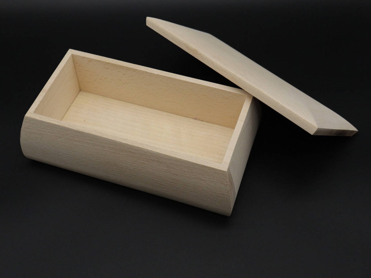 Шкатулка (заготовка) для декупажа, росписи. 8х16х7см. Без фурнитуры.
Шкатулка (заготовка) для декупажа, росписи. 8х16х7см. Без фурнитуры.