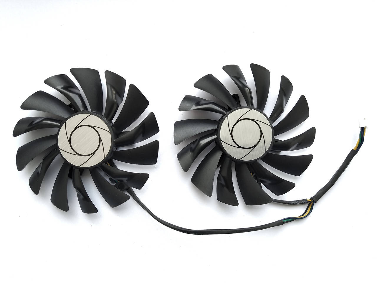Вентилятор PowerLogic для видеокарты MSI PLD09210B12HH (PLD09210S12HH HA9010H12SB-Z) комплект 2 шт (№43.5)
Вентилятор PowerLogic для видеокарты MSI PLD09210B12HH (PLD09210S12HH HA9010H12SB-Z) комплект 2 шт (№43.5)