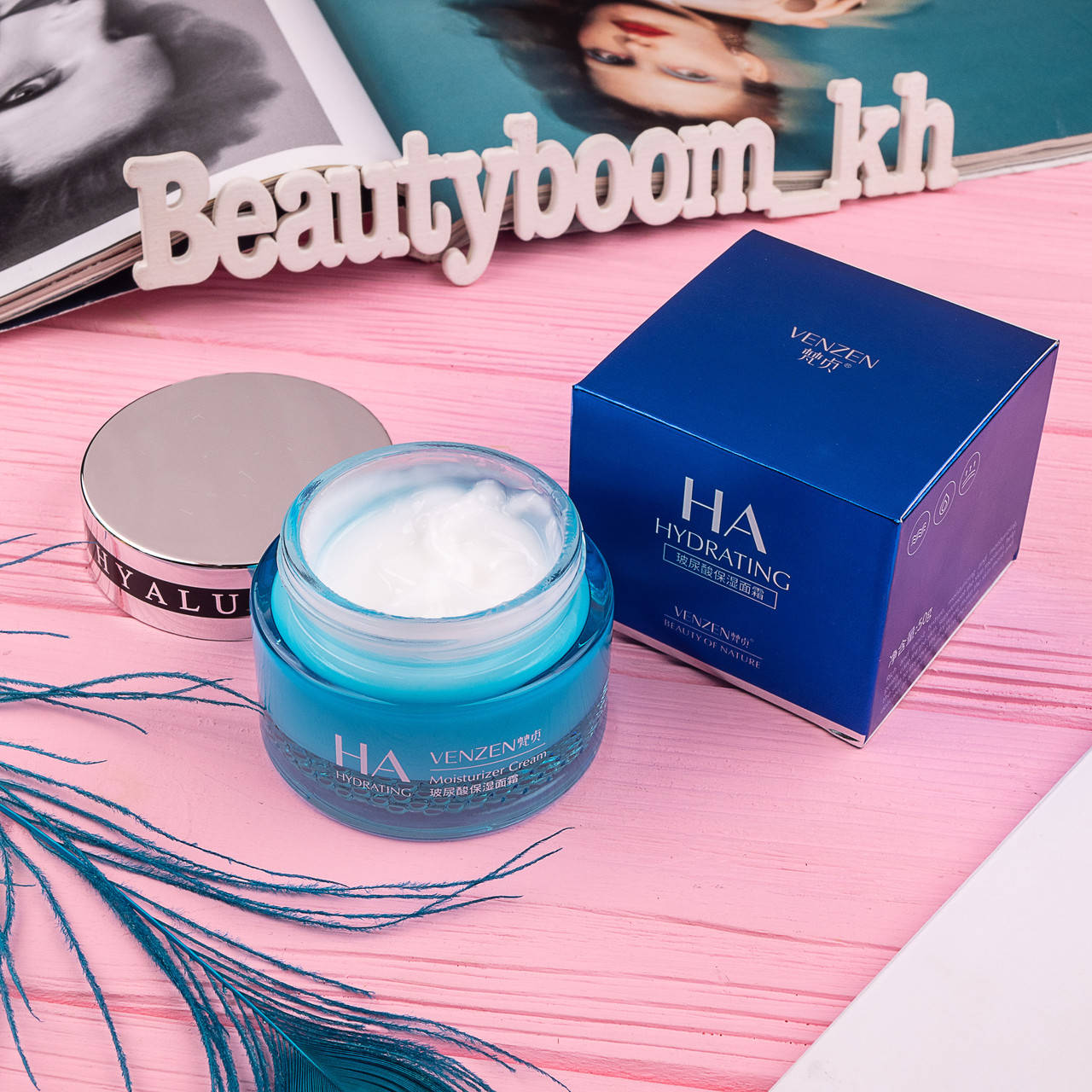 Глубоко увлажняющий крем для лица с гиалуроновой кислотой VENZEN Hyaluronic Acid Moisturizing Cream, 50 гр.
Глубоко увлажняющий крем для лица с гиалуроновой кислотой VENZEN Hyaluronic Acid Moisturizing Cream, 50 гр.