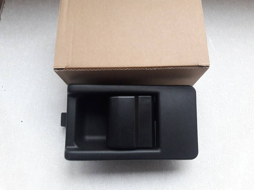 Ручка боковой сдвижной двери внутренняя Fiat Ducato, Peugeot Boxer, Citroen Jumper (02-06), 9143C2, 1302117808
Ручка боковой сдвижной двери внутренняя Fiat Ducato, Peugeot Boxer, Citroen Jumper (02-06), 9143C2, 1302117808