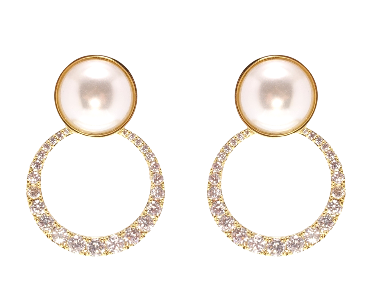 Серьги Xuping QQMM Позолота 14K игла серебро 925 гвоздики (пусеты) "Колечки с цирконием и жемчужной вставкой"
Серьги Xuping QQMM Позолота 14K игла серебро 925 гвоздики (пусеты) "Колечки с цирконием и жемчужной вставкой"