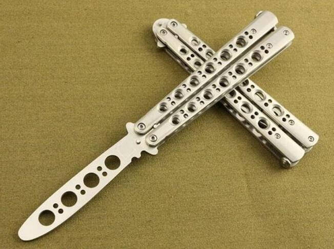 Нож бабочка Тренировочный не острый, балисонг для трюков и флиппинга Benchmade Silver, Серебристый
Нож бабочка Тренировочный не острый, балисонг для трюков и флиппинга Benchmade Silver, Серебристый