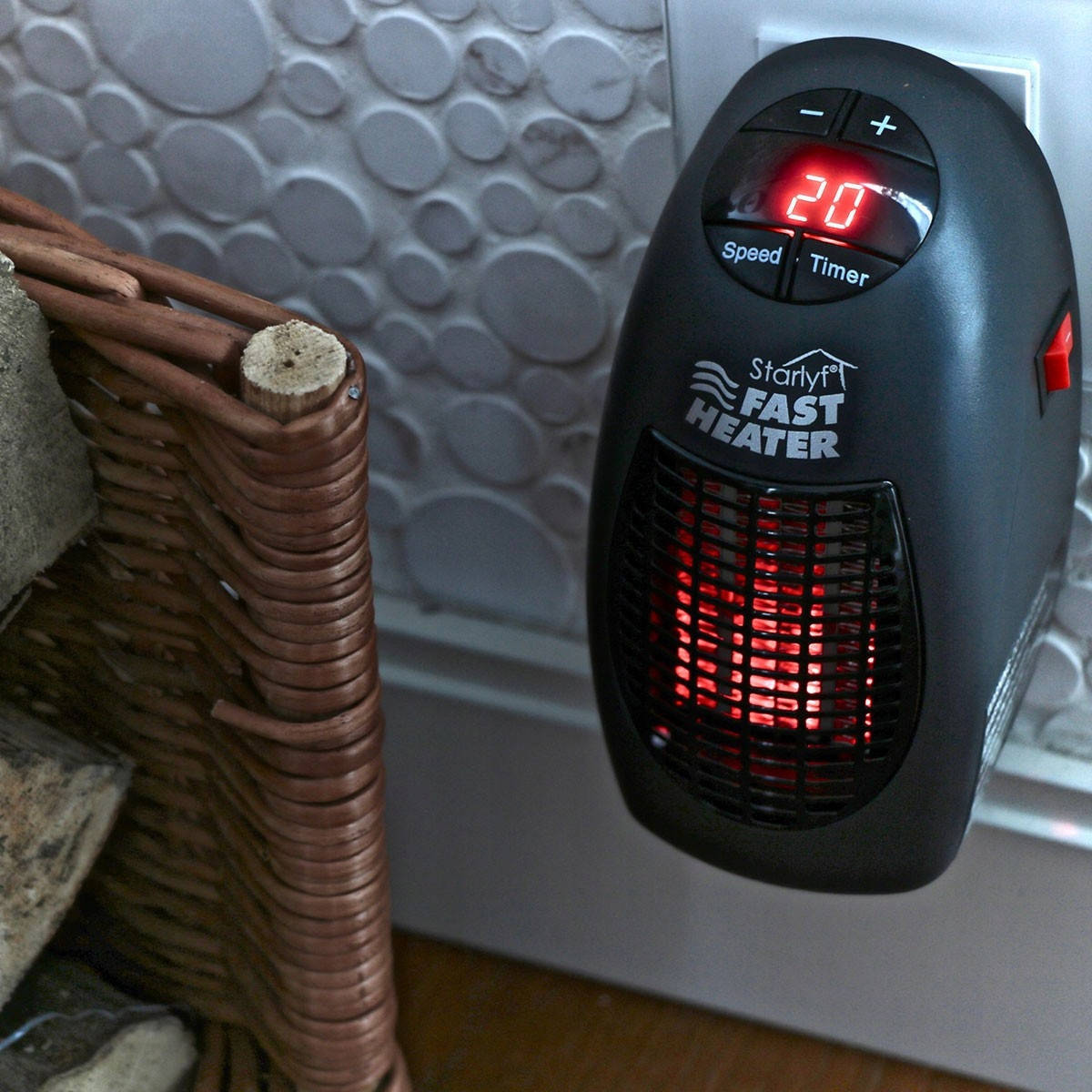 Портативный электрический настенный обогреватель 400W FAST HEATER, тепло-вентилятор, отличный товар
Портативный электрический настенный обогреватель 400W FAST HEATER, тепло-вентилятор, отличный товар