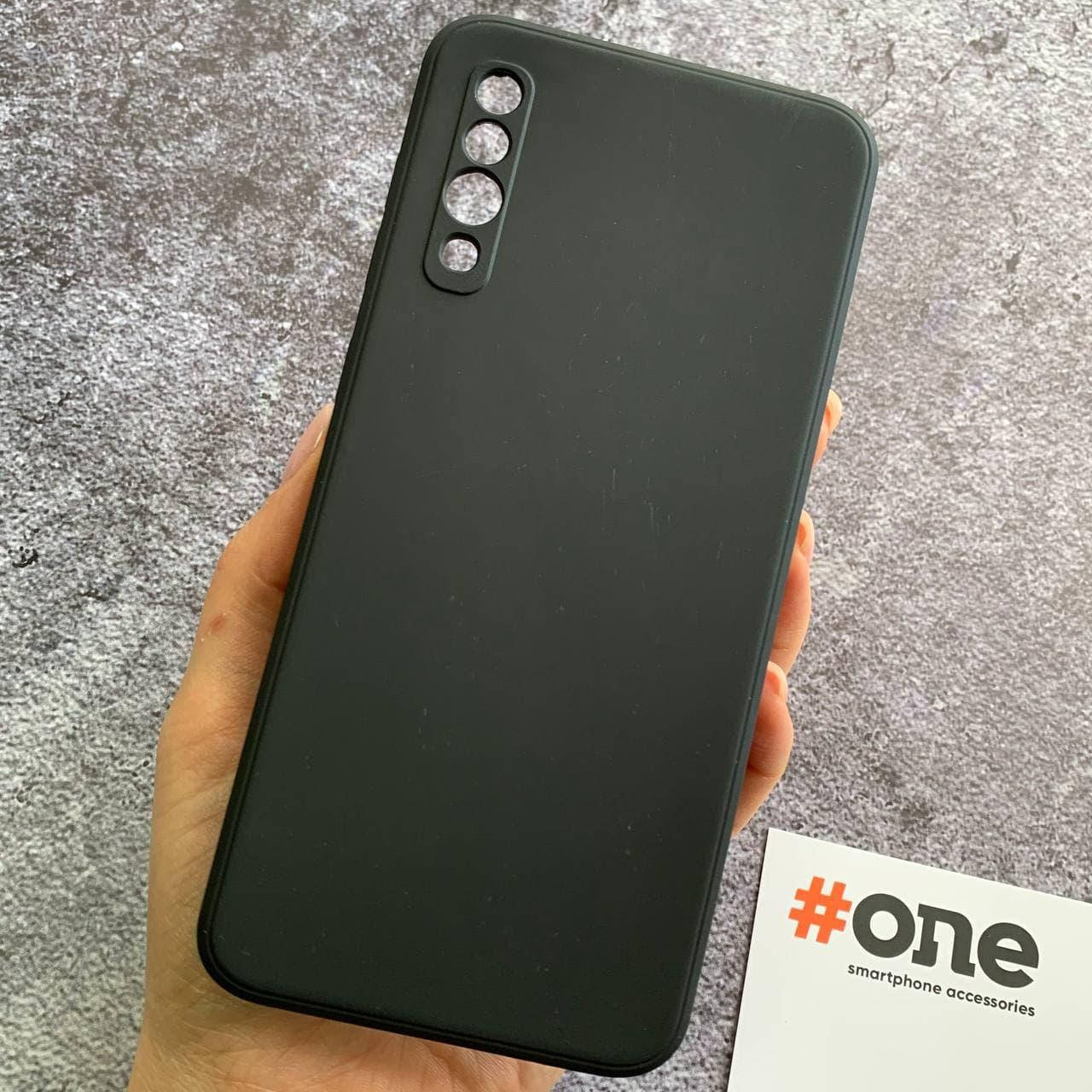 Чехол для Samsung Galaxy A30s цветной плотный с защитой для камеры чехол на самсунг а30с черный PFC
Чехол для Samsung Galaxy A30s цветной плотный с защитой для камеры чехол на самсунг а30с черный PFC