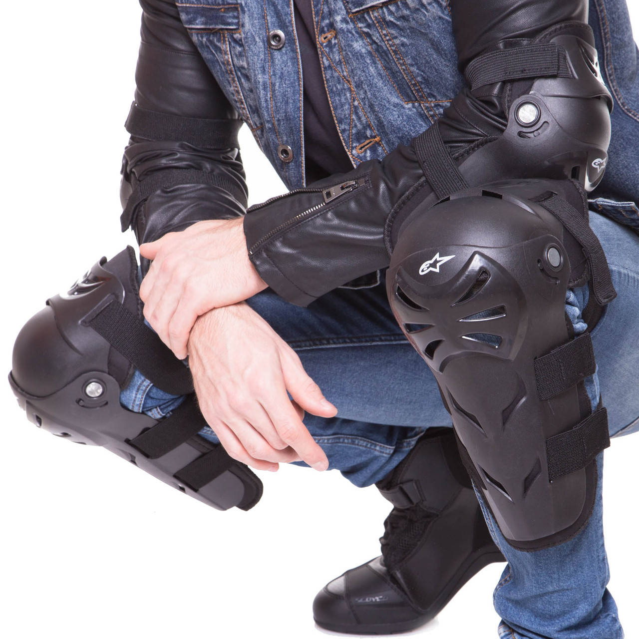 Комплект мотозащиты Alpinestars 4 шт (колено, голень + предплечье, локоть) M-5009-1, Черный
Комплект мотозащиты Alpinestars 4 шт (колено, голень + предплечье, локоть) M-5009-1, Черный