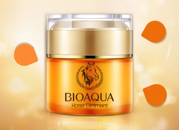 Питательно-увлажняющий крем для лица с лошадиным жиром Bioaqua Horse Ointment Cream, 50 г
Питательно-увлажняющий крем для лица с лошадиным жиром Bioaqua Horse Ointment Cream, 50 г