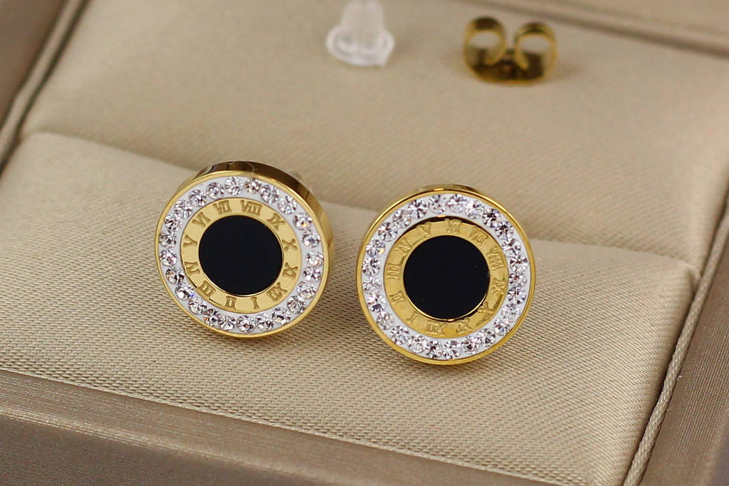 Серьги гвоздики Xuping Jewelry черная серединка с часами в ободке из камешков 1.2 см лимонные
Серьги гвоздики Xuping Jewelry черная серединка с часами в ободке из камешков 1.2 см лимонные