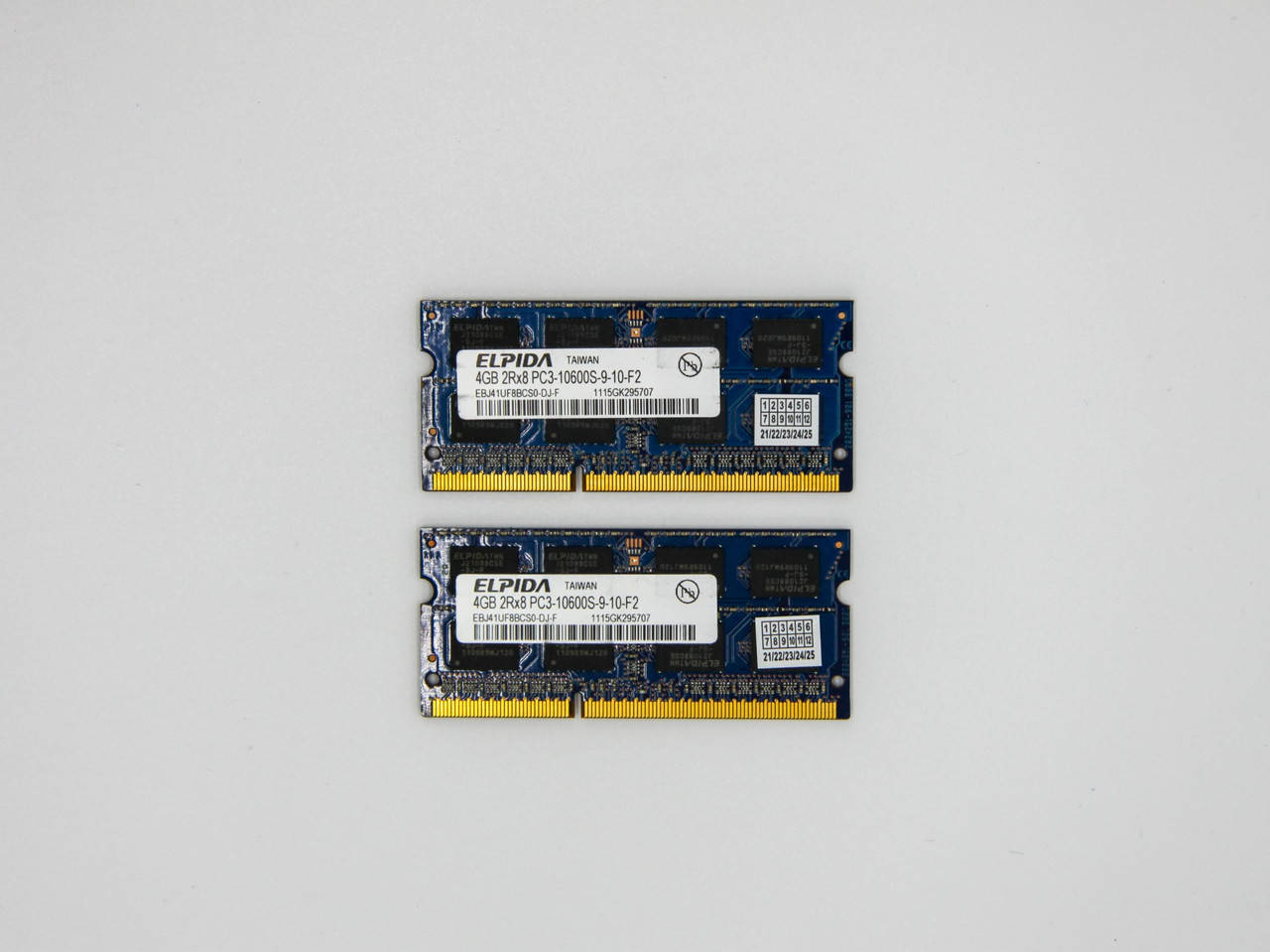 Оперативная память Elpida SODIMM 8Gb (2*4Gb) DDR3-1333MHz PC3-10600 CL9 (EBJ41UF8BCS0-DJ-F) Refurbished
Оперативная память Elpida SODIMM 8Gb (2*4Gb) DDR3-1333MHz PC3-10600 CL9 (EBJ41UF8BCS0-DJ-F) Refurbished