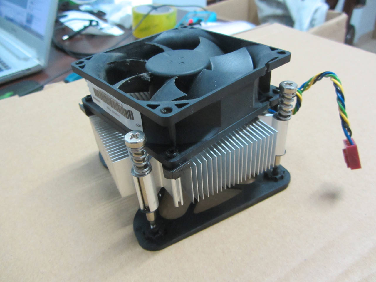 Система охолодження для ПК Lenovo 03T6575 LGA1155 1150 1156 series
Система охолодження для ПК Lenovo 03T6575 LGA1155 1150 1156 series