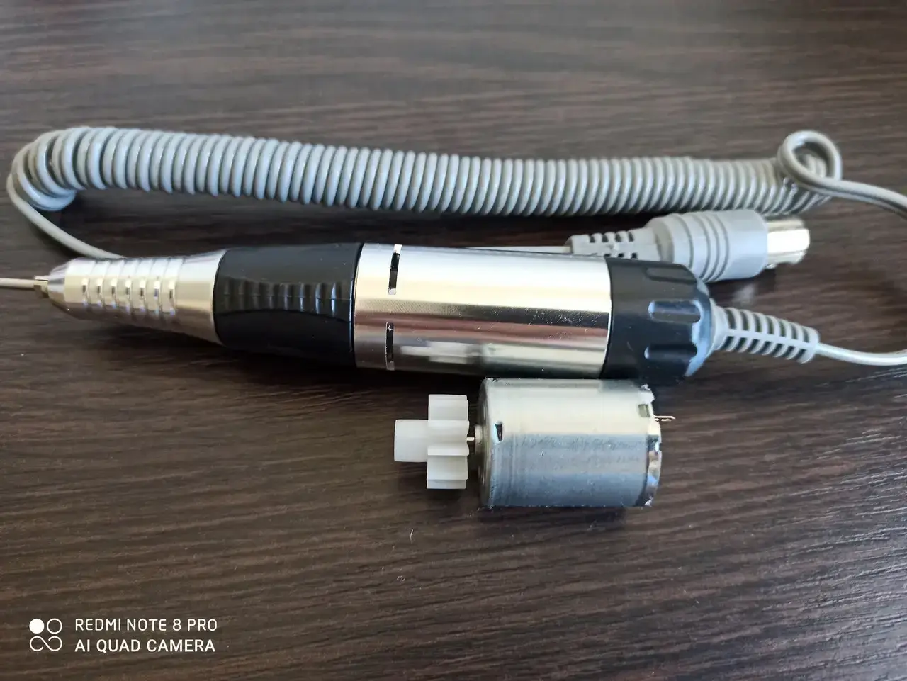 Ручка для фрезера профессиональная 35000 оборотов.
Ручка для фрезера профессиональная 35000 оборотов.