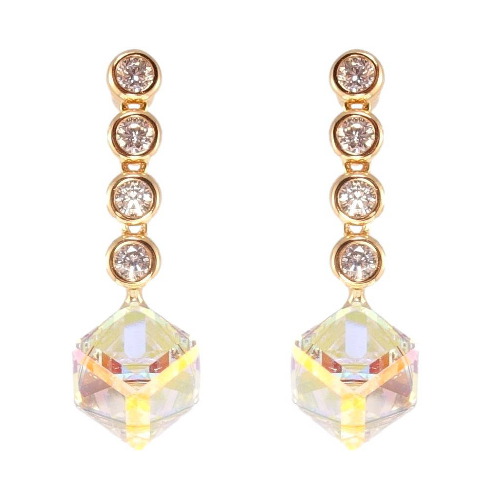 Серьги Xuping Позолота 18K с кр-ми Swarovski гвоздики (пуссеты) "Куб Shimmer на круглых кристаллах"
Серьги Xuping Позолота 18K с кр-ми Swarovski гвоздики (пуссеты) "Куб Shimmer на круглых кристаллах"