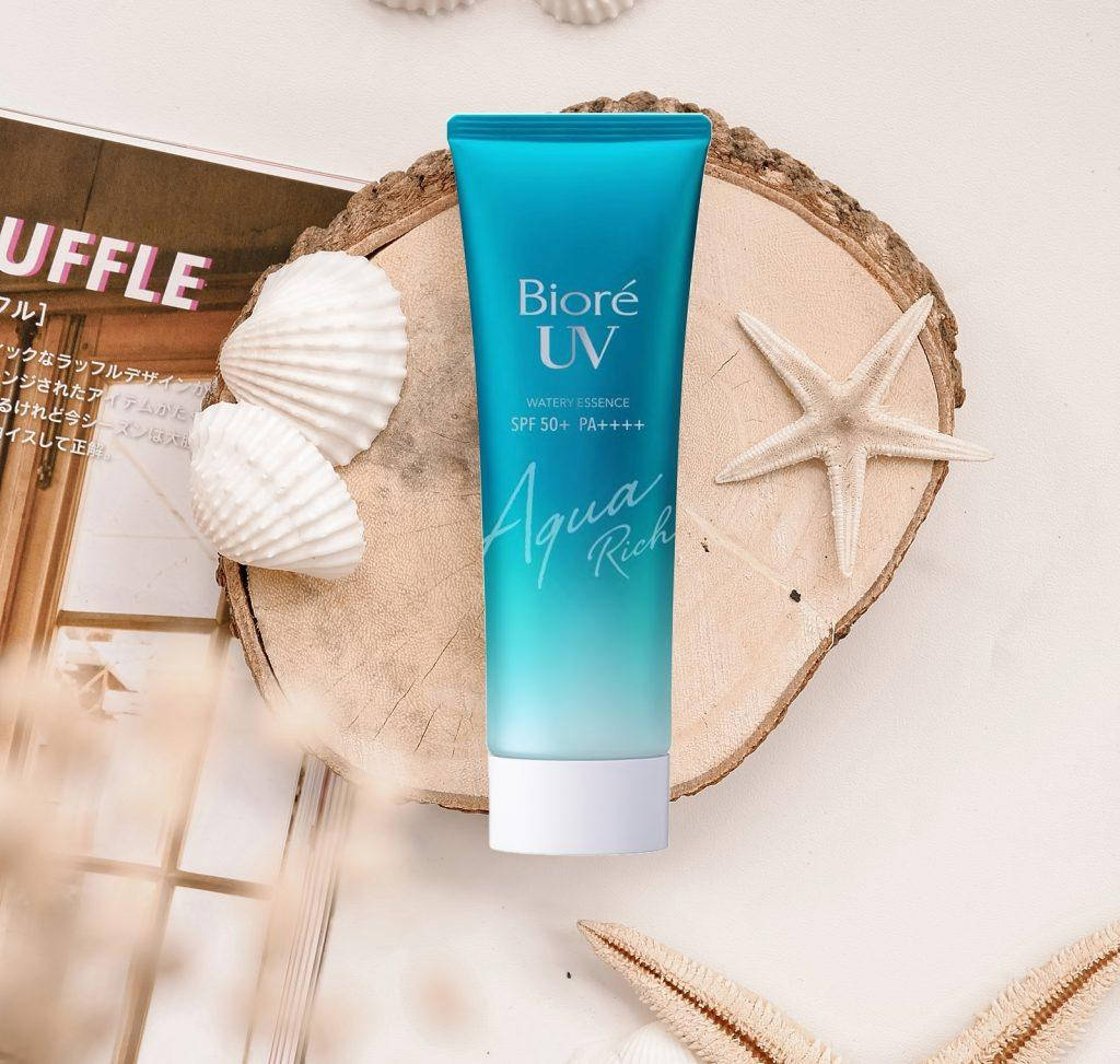 Увлажняющая солнцезащитная эссенция Biore UV Aqua Rich Watery Essence SPF 50+ PA++++, 85 g.
Увлажняющая солнцезащитная эссенция Biore UV Aqua Rich Watery Essence SPF 50+ PA++++, 85 g.