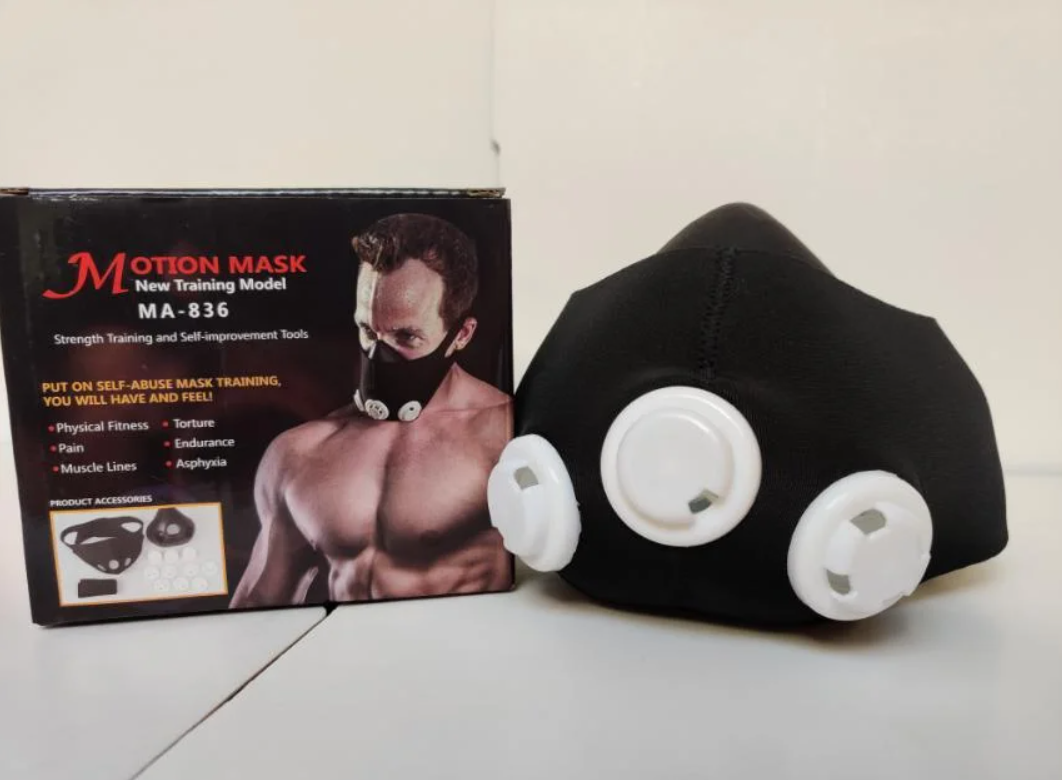 Маска дыхательная Training Mask NEW для бега и тренировок / Тренировочная Силовая Маска! Quality
Маска дыхательная Training Mask NEW для бега и тренировок / Тренировочная Силовая Маска! Quality
