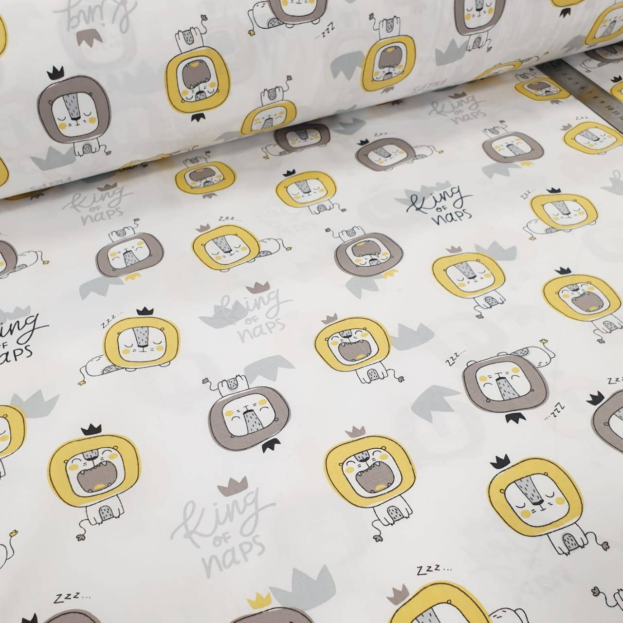 Сатин. Львята в коронах 
Сатин. Львята в коронах