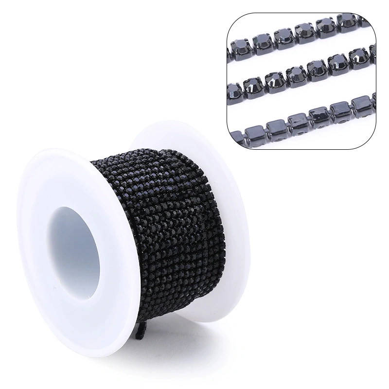 Стразовая цепочка плотная, цвет чёрный, оправа под цвет страз ss6 (2 mm) 1м., Черный
Стразовая цепочка плотная, цвет чёрный, оправа под цвет страз ss6 (2 mm) 1м., Черный