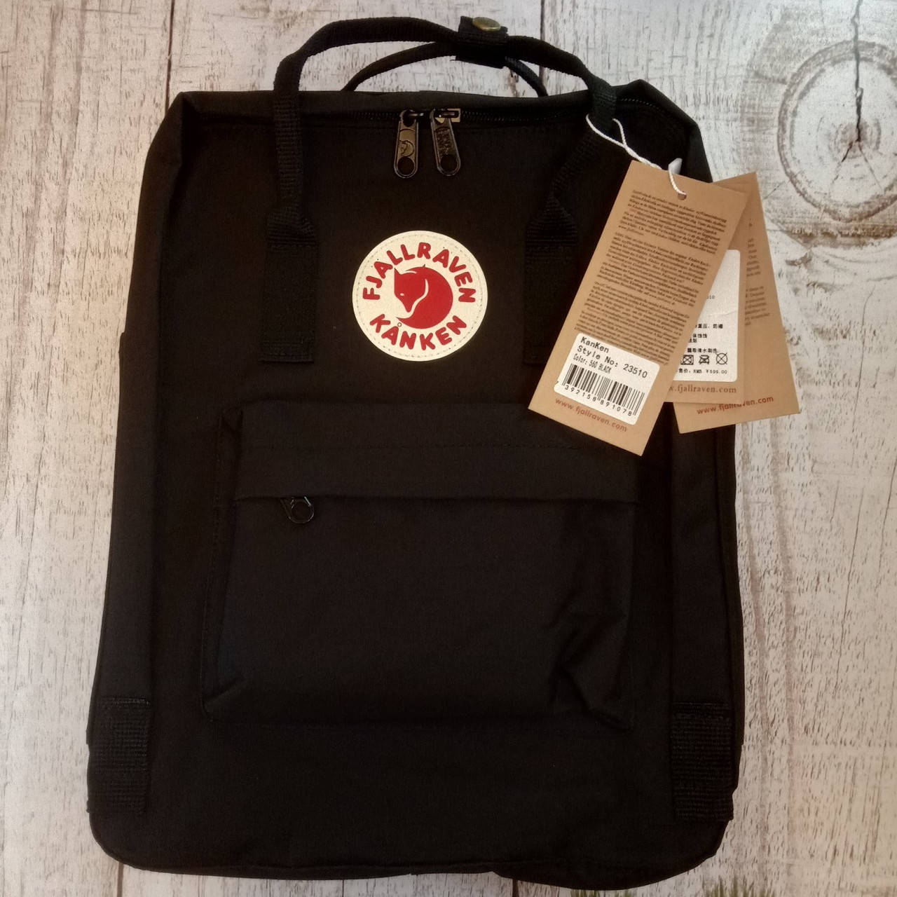 Рюкзак Fjallraven Kanken Classic на стиле Чёрный 16 литров (Полиэстер) Живые фото, Черный
Рюкзак Fjallraven Kanken Classic на стиле Чёрный 16 литров (Полиэстер) Живые фото, Черный