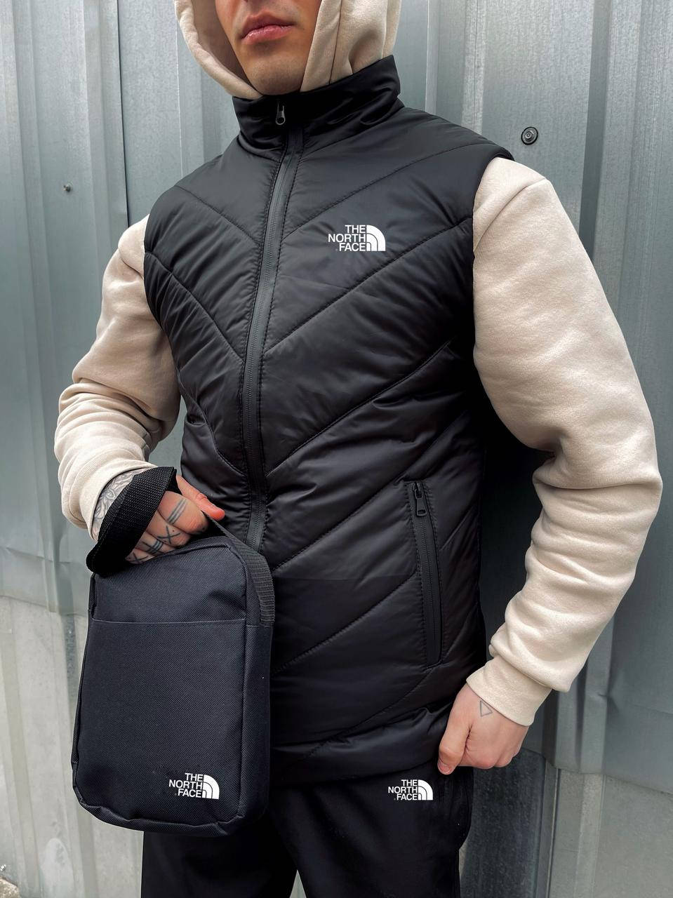 Безрукавка мужская The North Face черная осенняя весенняя | Жилетка мужская демисезонная ТНФ
Безрукавка мужская The North Face черная осенняя весенняя | Жилетка мужская демисезонная ТНФ