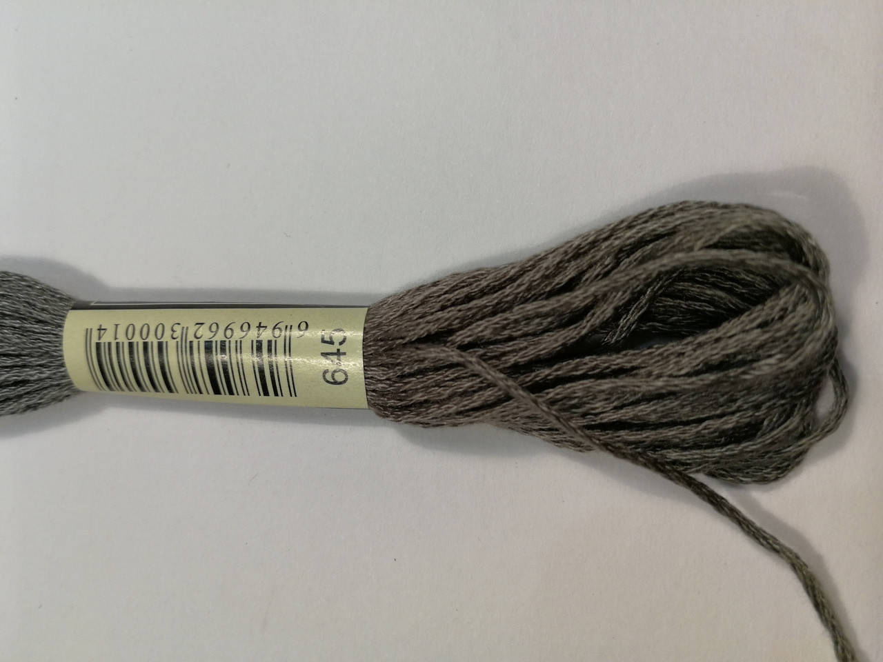 Мулине СХС 645 боброво-серый очень темный
Мулине СХС 645 боброво-серый очень темный