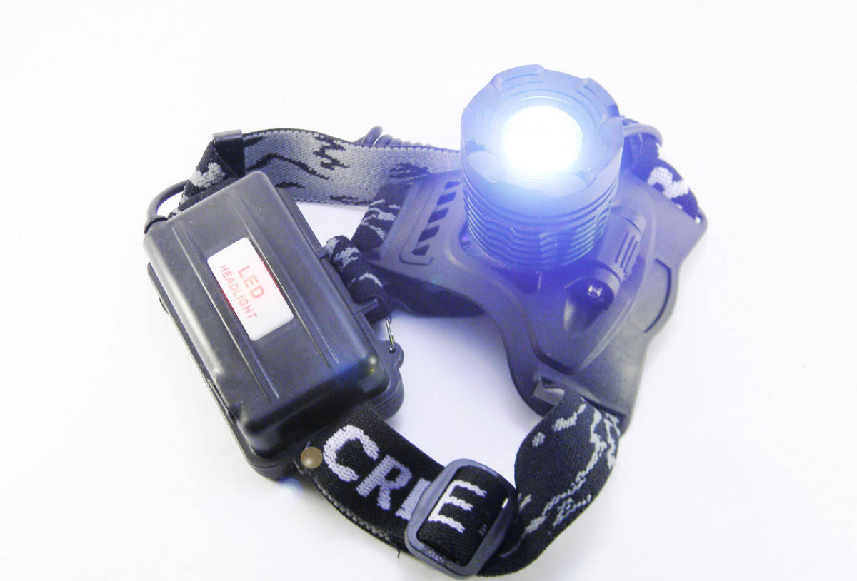 Фонарь налобный Police BL-2188B-T6 три режима, от аккумулятора 18650/от сети, Zoom, 50000W, налобный фонарь,
Фонарь налобный Police BL-2188B-T6 три режима, от аккумулятора 18650/от сети, Zoom, 50000W, налобный фонарь,