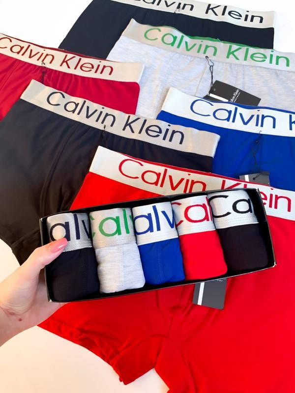 Трусы мужские боксеры 5шт кельвин кляйн Calvin Klein в коробке Боксеры труси боксери нижнее белье L
Трусы мужские боксеры 5шт кельвин кляйн Calvin Klein в коробке Боксеры труси боксери нижнее белье L