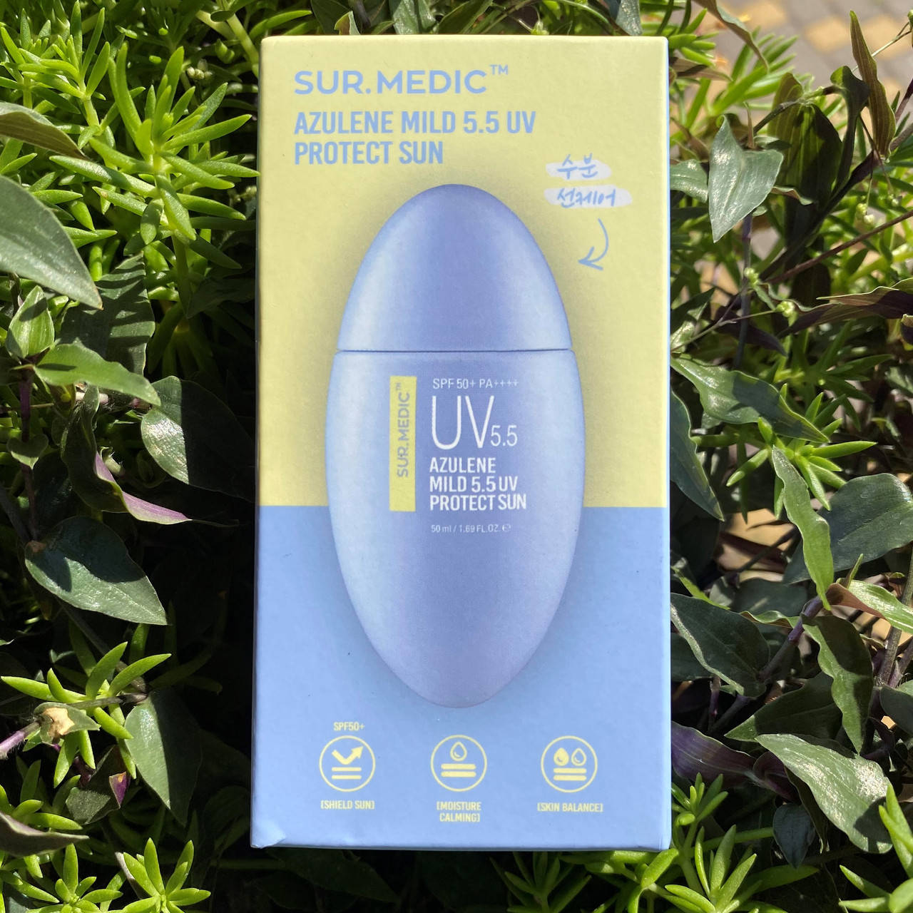 Успокаивающий солнцезащитный крем с азуленом SUR.MEDIC+ Azulene Mild 5.5 UV Protect Sun SPF50+ PA++++
Успокаивающий солнцезащитный крем с азуленом SUR.MEDIC+ Azulene Mild 5.5 UV Protect Sun SPF50+ PA++++