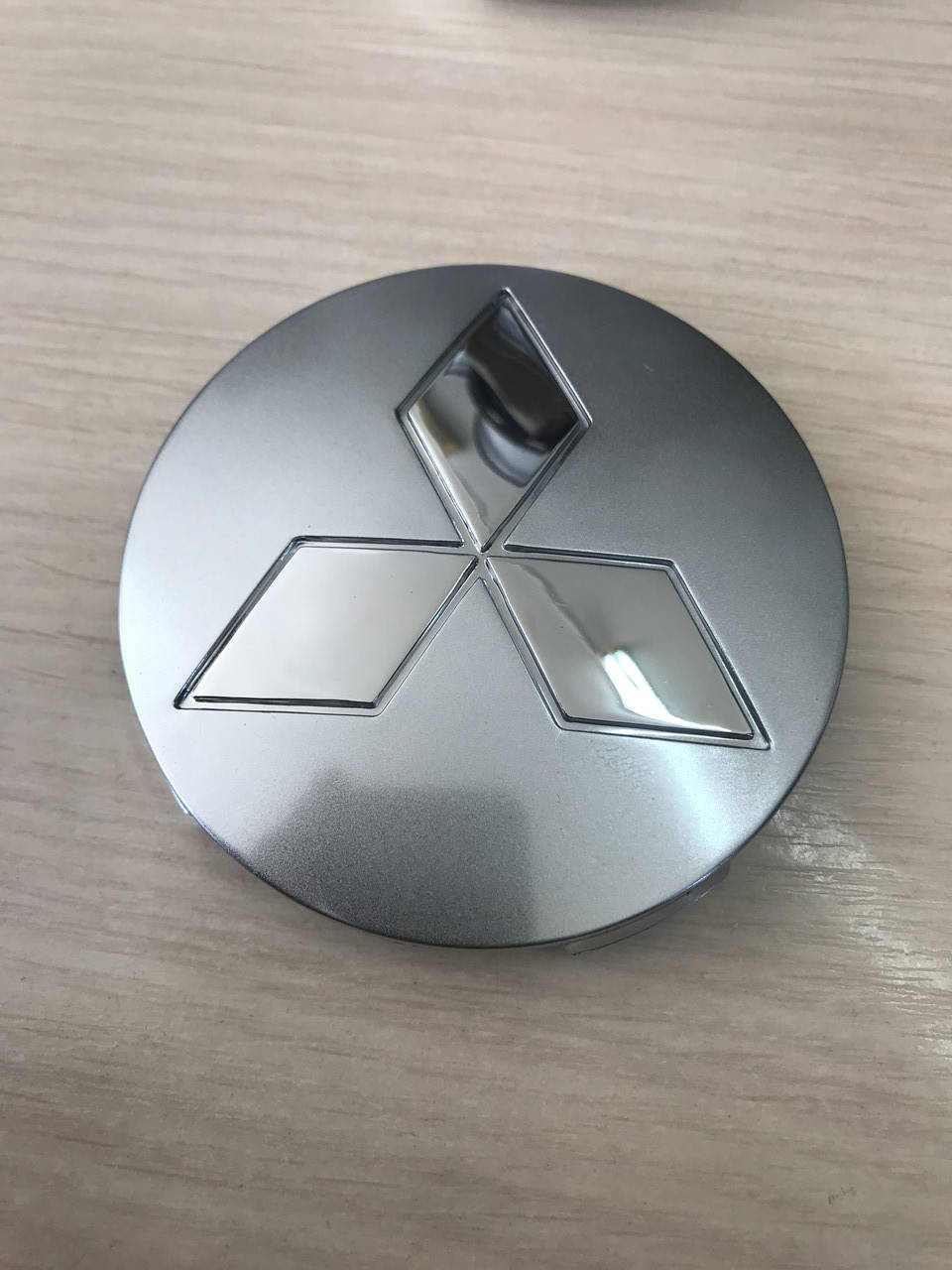Колпачки заглушки в литые диски Mitsubishi/мицубиси 81/82/10 мм. MR992254 SL-002 Серебро/Хром
Колпачки заглушки в литые диски Mitsubishi/мицубиси 81/82/10 мм. MR992254 SL-002 Серебро/Хром