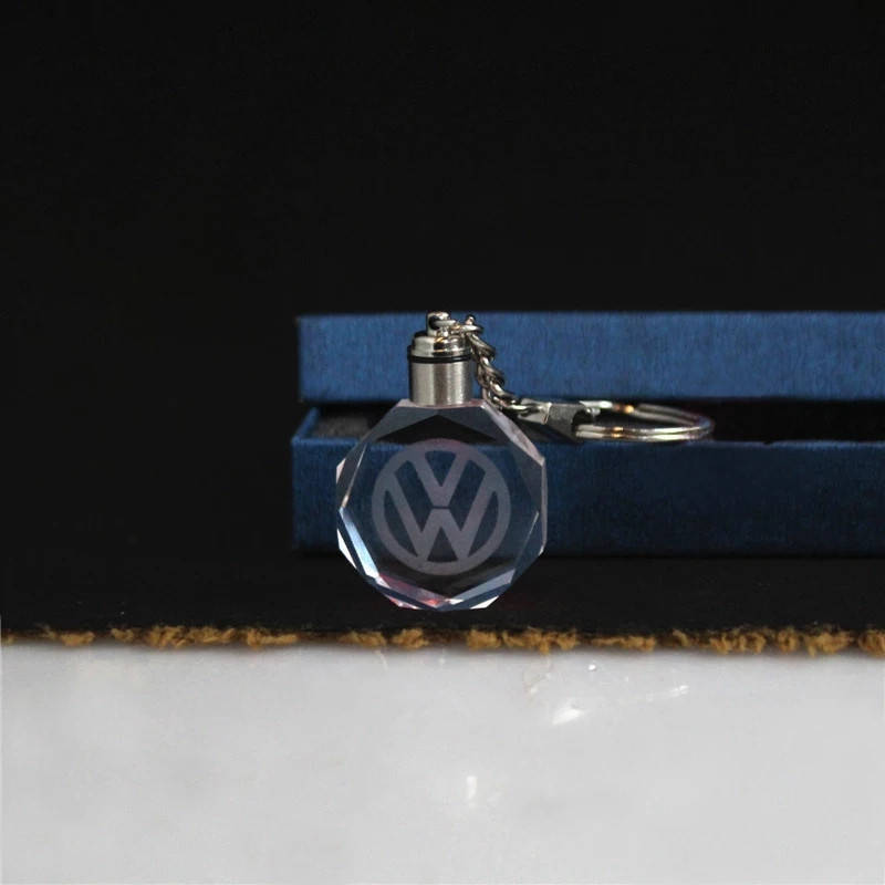 Брелок з підсвіткою Volkswagen прозорий брелок для ключей автомобиля фольксваген + подарункова коробка
Брелок з підсвіткою Volkswagen прозорий брелок для ключей автомобиля фольксваген + подарункова коробка