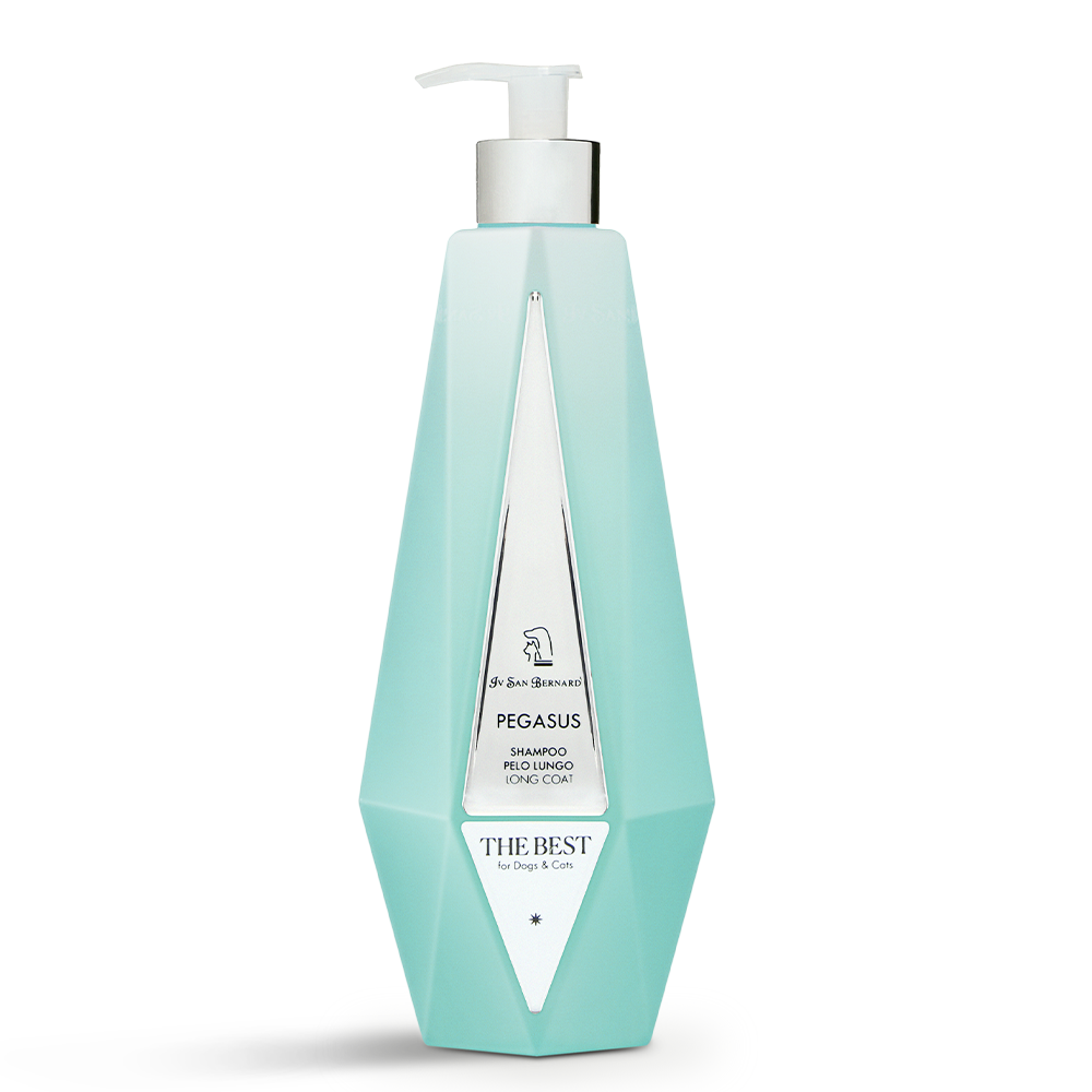 Шампунь для длинношерстных собак и кошек с экстрактом мальвы Iv San Bernard Pegasus 550 мл
Шампунь для длинношерстных собак и кошек с экстрактом мальвы Iv San Bernard Pegasus 550 мл
