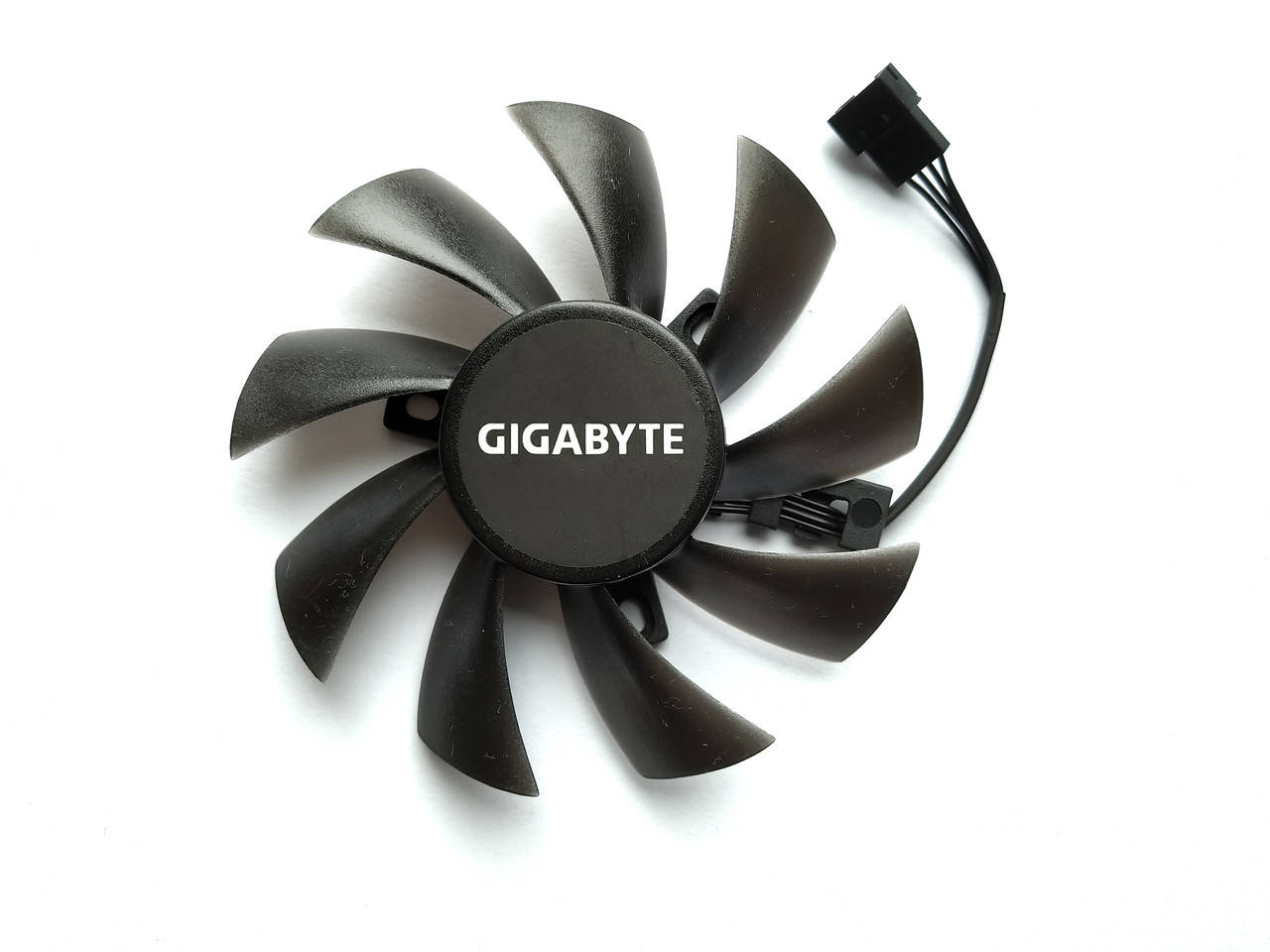 Вентилятор №132 кулер для видеокарты Gigabyte GTX 960 970 980 1060 1070 RX560 570 470 PLD09210S12HH T129215SU
Вентилятор №132 кулер для видеокарты Gigabyte GTX 960 970 980 1060 1070 RX560 570 470 PLD09210S12HH T129215SU
