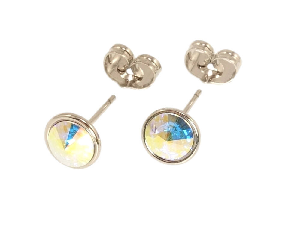 Серьги Xuping Родий с кр-ми Swarovski гвоздики (пусеты) "Кристалл АВ в ободковой оправе" ø 8мм
Серьги Xuping Родий с кр-ми Swarovski гвоздики (пусеты) "Кристалл АВ в ободковой оправе" ø 8мм