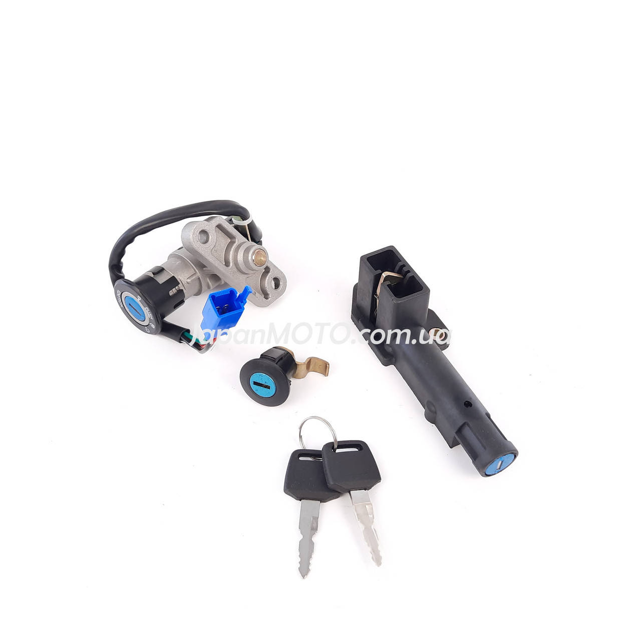 Замок зажигания (комплект) SUZUKI LETS II (4 провода)
Замок зажигания (комплект) SUZUKI LETS II (4 провода)