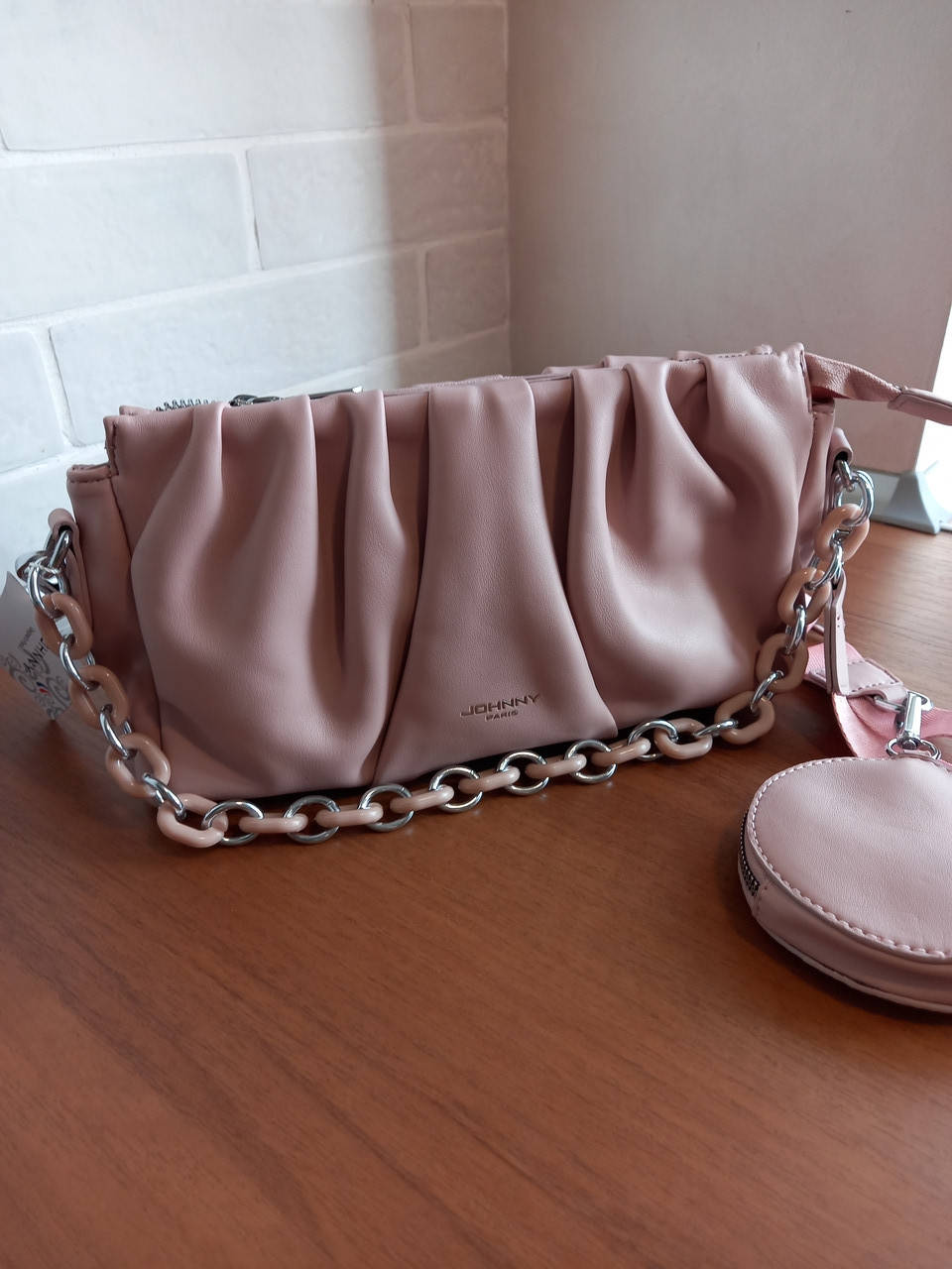 Маленькая женская сумочка, Бежевый
Маленькая женская сумочка, Бежевый