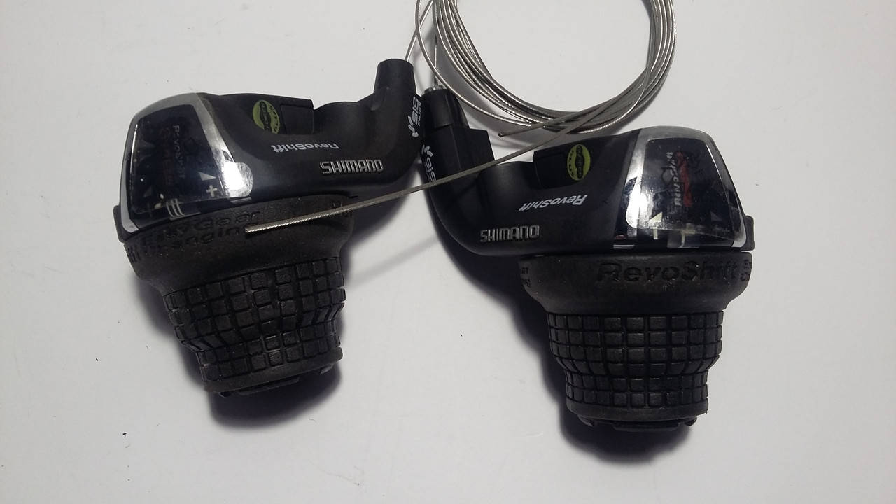 Переключатель Ревошифт "SHIMANO" 6 ик