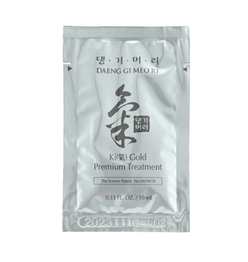 Кератиновый бальзам для тонких и сухих волос Daeng Gi Meo Ri Ki Gold Premium Treatment, 10мл (пробник)
Кератиновый бальзам для тонких и сухих волос Daeng Gi Meo Ri Ki Gold Premium Treatment, 10мл (пробник)