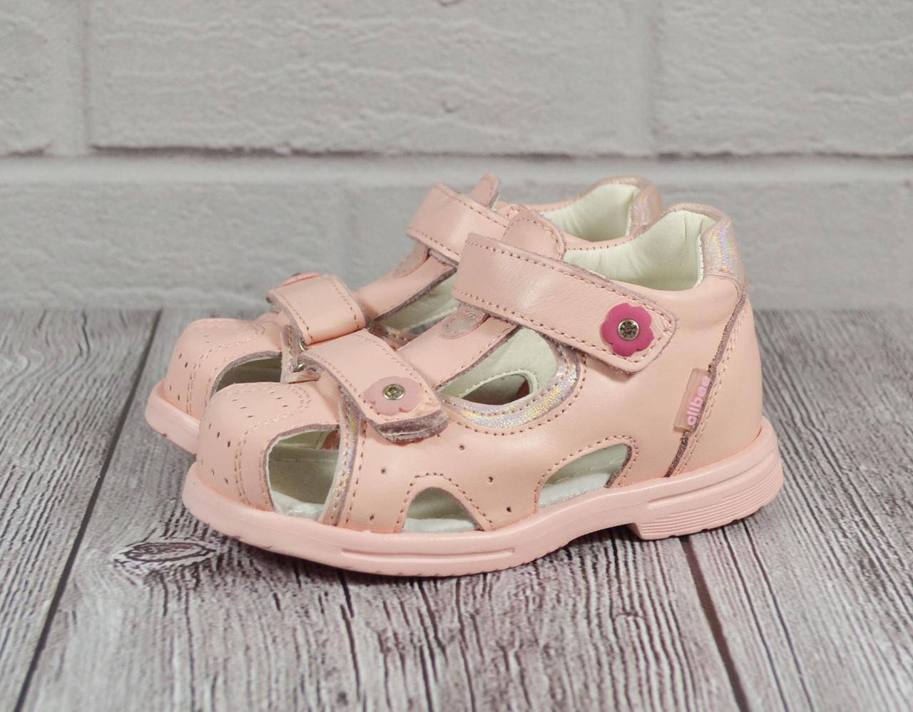 Кожаные ортопедические босоножки для девочки Clibee 21-26 размер. Модель AB28pink. Супинатор, каблук Томаса.
Кожаные ортопедические босоножки для девочки Clibee 21-26 размер. Модель AB28pink. Супинатор, каблук Томаса.