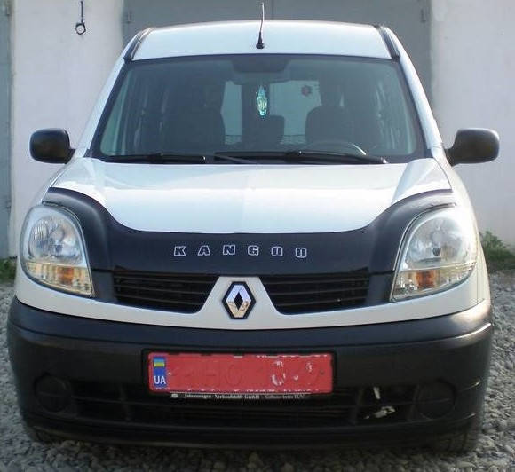 Дефлектор на капот (мухобойки) Renault Kangoo 2003-2007 /после рестайлинга
Дефлектор на капот (мухобойки) Renault Kangoo 2003-2007 /после рестайлинга