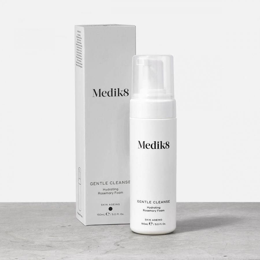 Очищающая пенка для всех типов кожи - Medik8 Gentle cleanse 150ml 
Очищающая пенка для всех типов кожи - Medik8 Gentle cleanse 150ml