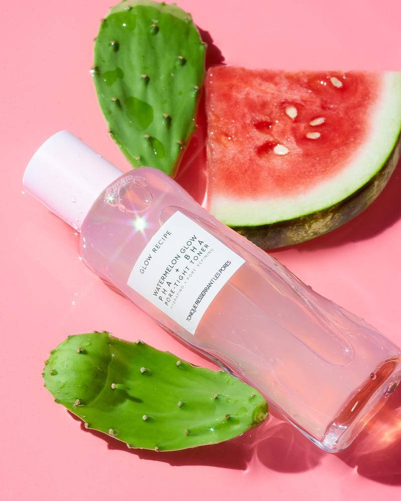 Увлажняющий тоник для сужения пор Glow Recipe Watermelon Glow PHA + BHA Pore-Tight Toner 40 ml
Увлажняющий тоник для сужения пор Glow Recipe Watermelon Glow PHA + BHA Pore-Tight Toner 40 ml