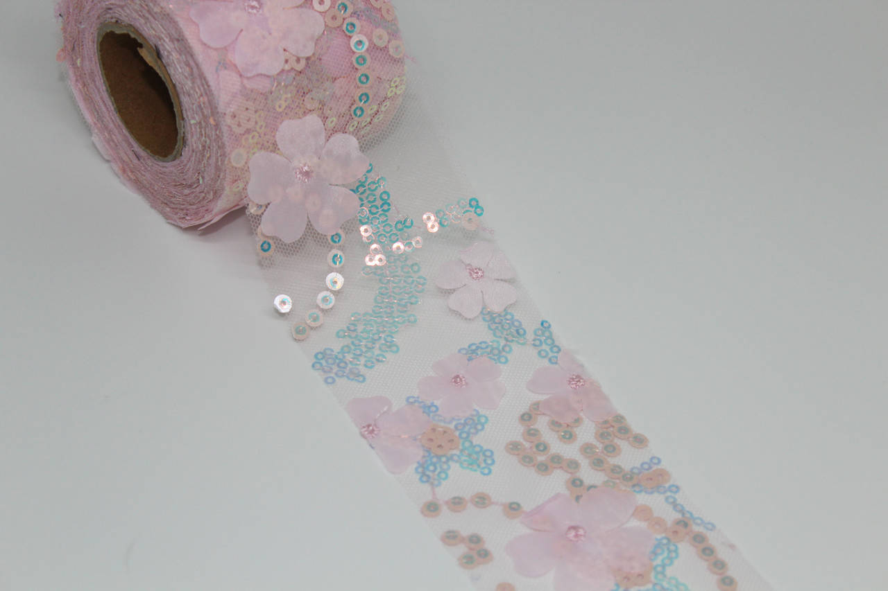 Фатин с объемными цветочками, 6 см, розовый (отрез 50 см) 
Фатин с объемными цветочками, 6 см, розовый (отрез 50 см)