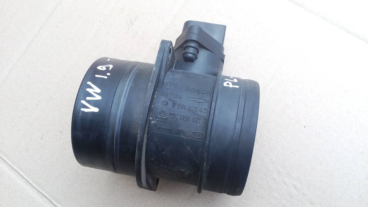 Расходомер Volkswagen Golf, Passat, Caddy, Touran, Sharan, T5 1,9-2,0-2,5 TDI. 074906461B.
Расходомер Volkswagen Golf, Passat, Caddy, Touran, Sharan, T5 1,9-2,0-2,5 TDI. 074906461B.