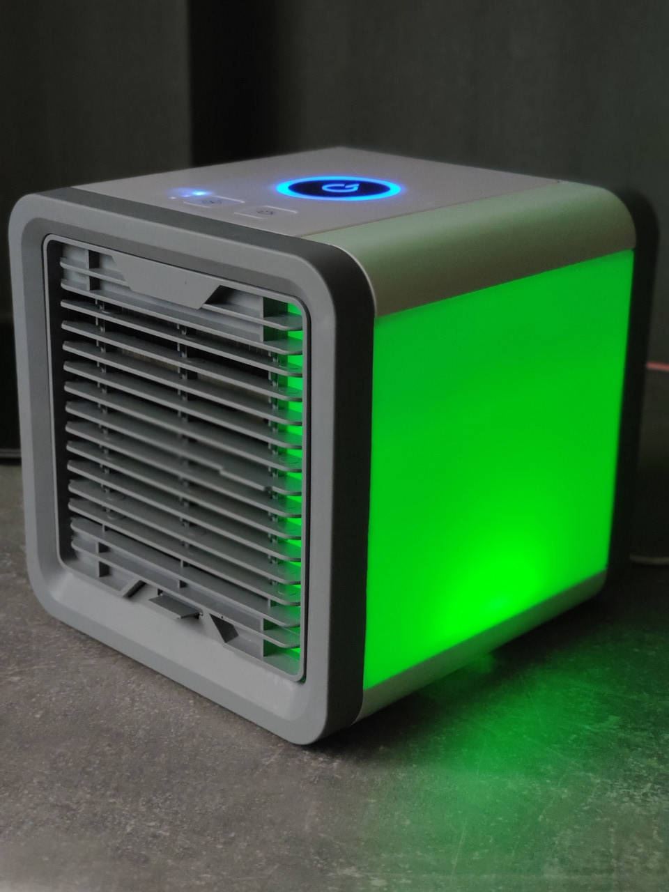 Охладитель воздуха Arctic Air Cooler очистка воздуха и увлажнение Портативный кондиционер с подсветкой
Охладитель воздуха Arctic Air Cooler очистка воздуха и увлажнение Портативный кондиционер с подсветкой