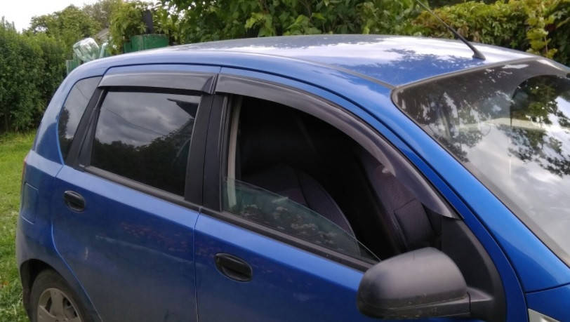 Дефлекторы окон (ветровики) Chevrolet Aveo 5d hatchback T200 + T255 + ЗАЗ Vida, ANV - Cobra Tuning, C30103
Дефлекторы окон (ветровики) Chevrolet Aveo 5d hatchback T200 + T255 + ЗАЗ Vida, ANV - Cobra Tuning, C30103