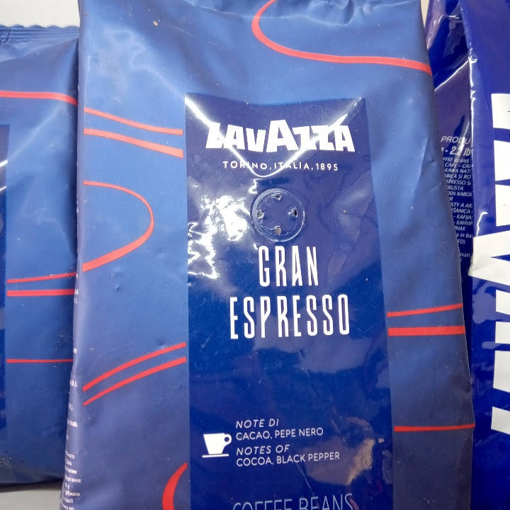 Кава зернова Lavazza Gran Espresso 0,9 кг 
Кава зернова Lavazza Gran Espresso 0,9 кг