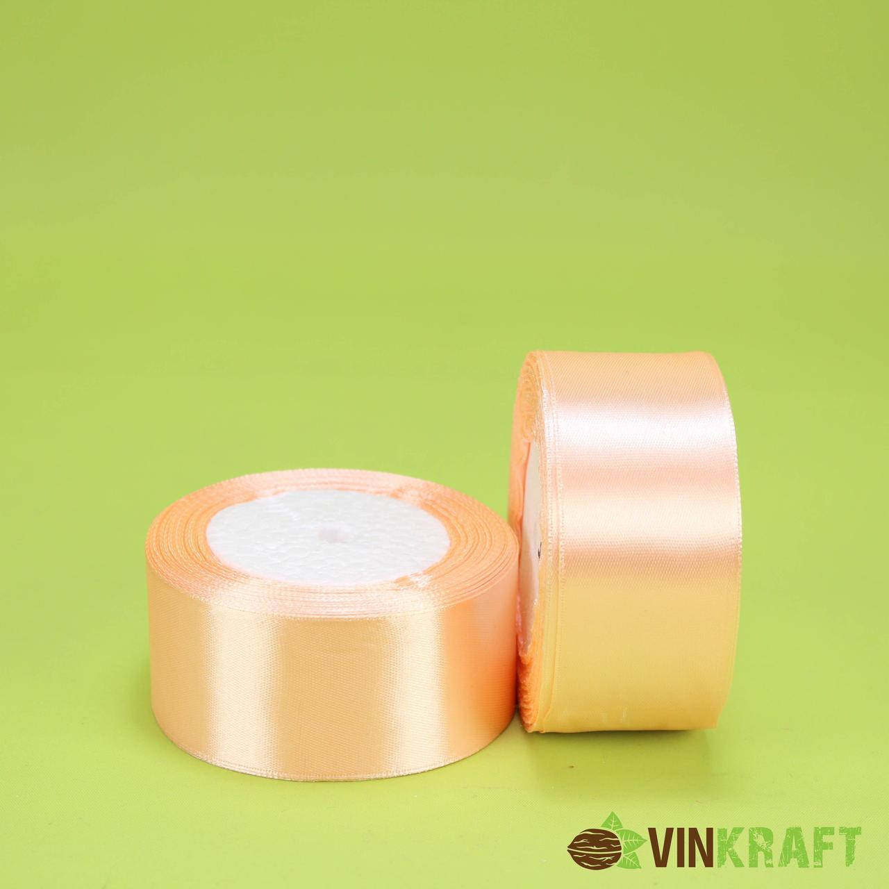 Лента атласная 4 см (23 м) персик, Кремовый
Лента атласная 4 см (23 м) персик, Кремовый